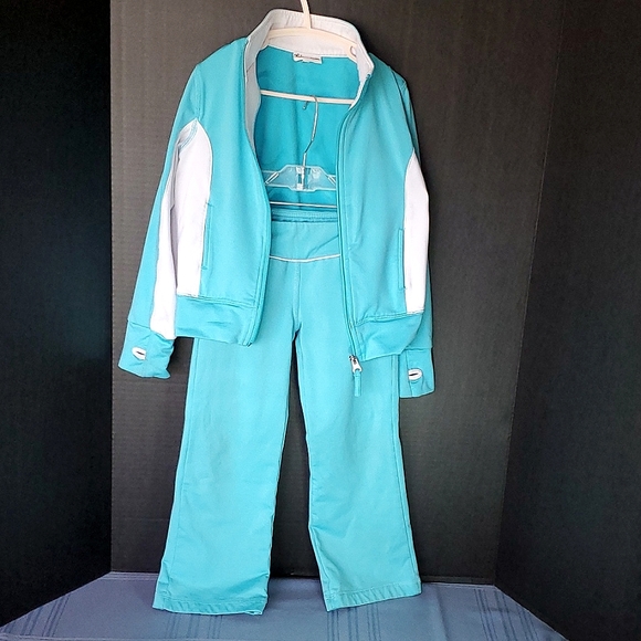 Lullah Bette Kids Track/Athletic Suit - Jacket (M 6-7), Pants (Sm 4-5) - Picture 10 of 16